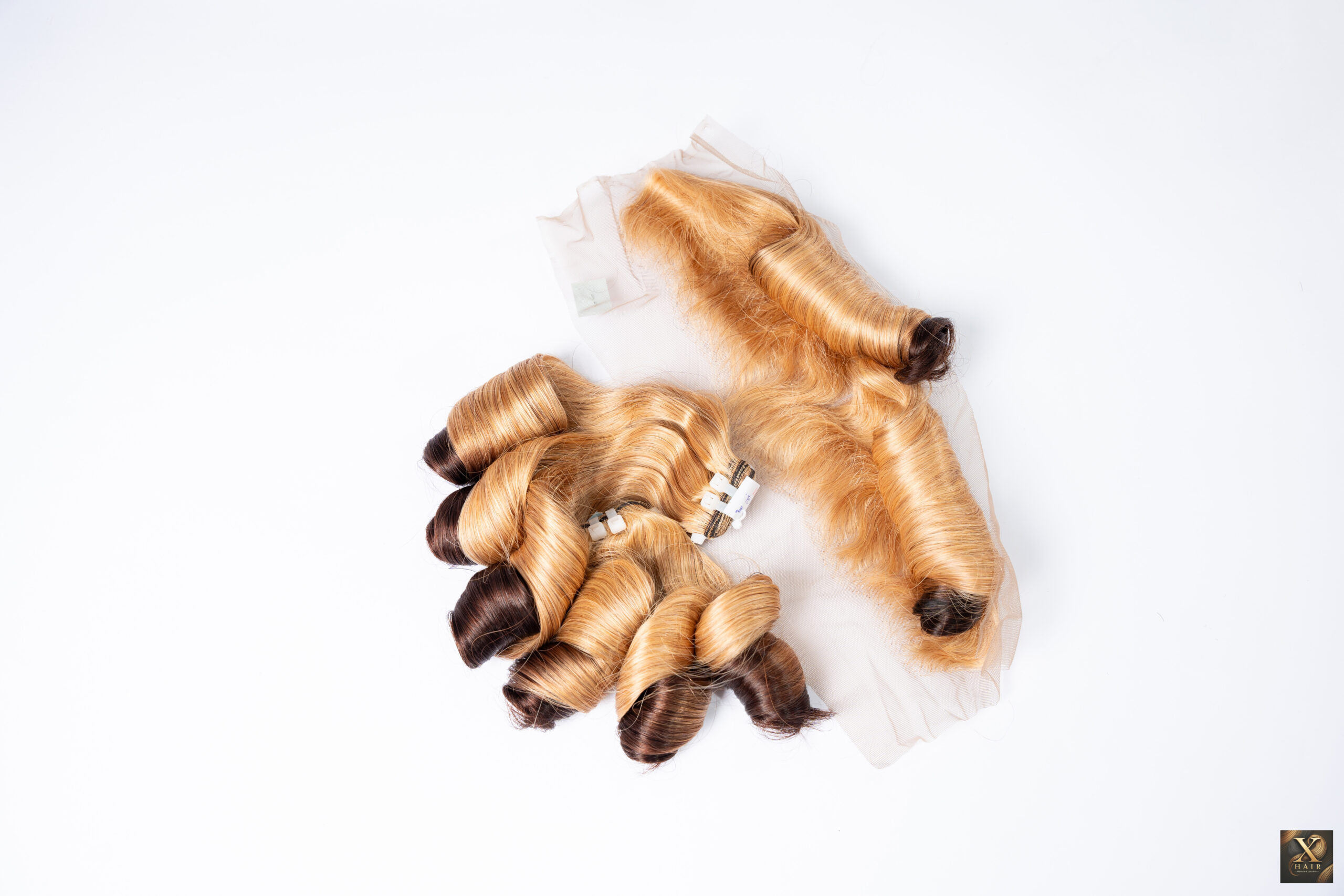 Weft Hair Bouncy Blond Colors